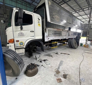Sữa chữa xe tải