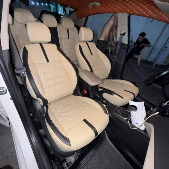 Bọc ghế ô tô 7 chỗ